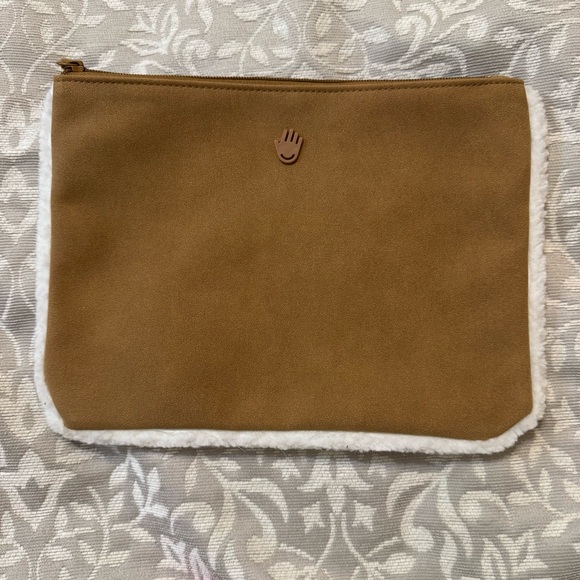 Touchland Tan Pouch with White Trim - Picture 1 of 4